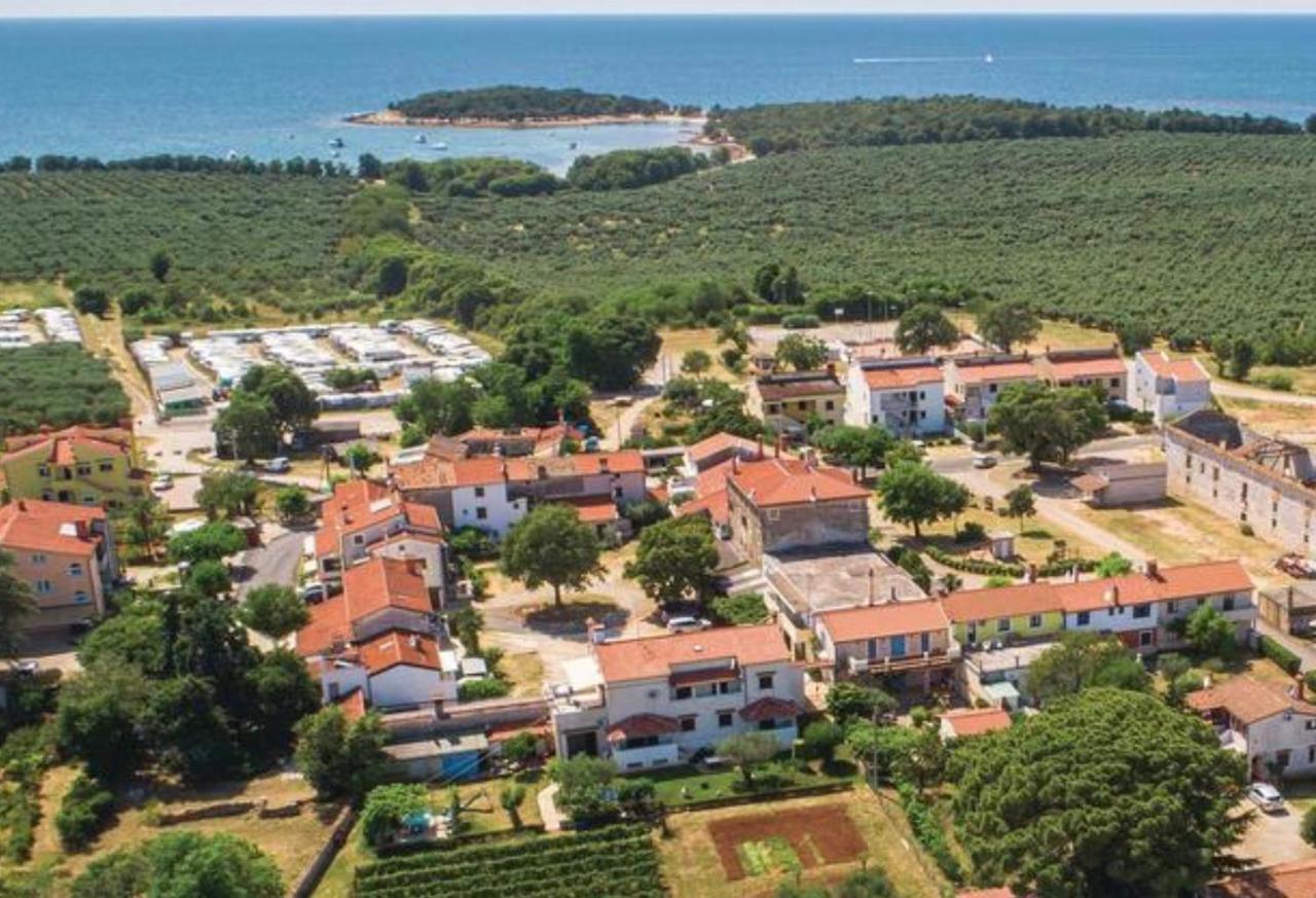 Apartments Vojvoda Poreč Exteriör bild