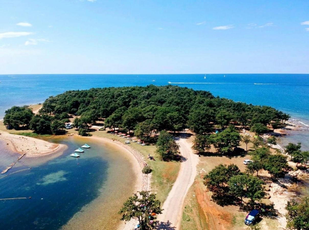 Apartments Vojvoda Poreč Exteriör bild
